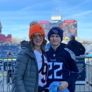 Meet your Posher, Becky